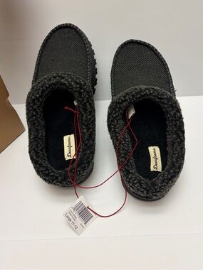 NWT 😎 Dearfoams Black Men’s Memory Foam Slippers Indoor/Outdoor Men’s Size L